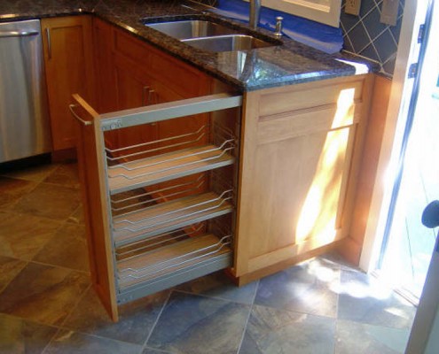 A Traditional stained kitchen rack