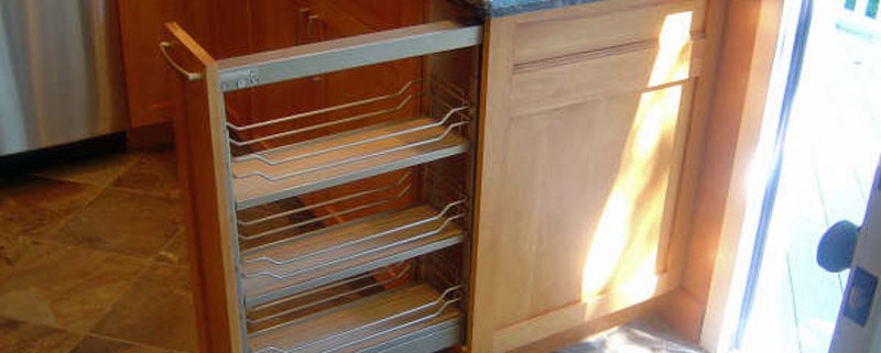 A Traditional stained kitchen rack