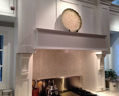 Contemporary white kitchen range hood